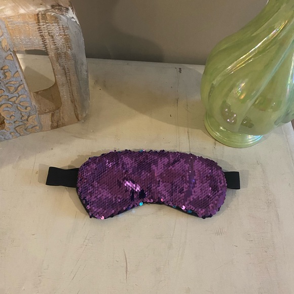 NWOT Purple/Blue Sequin Colour Changing Sleep/Relaxation Mask - Picture 2 of 5